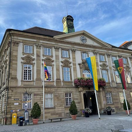 Secondhome Stuttgart - Moderne Grosse Wohnungen Nahe Der Hist Altstadt Von Esslingen An - Versch Groessen 8 - 11 - 19 Betten 埃斯林根 外观 照片